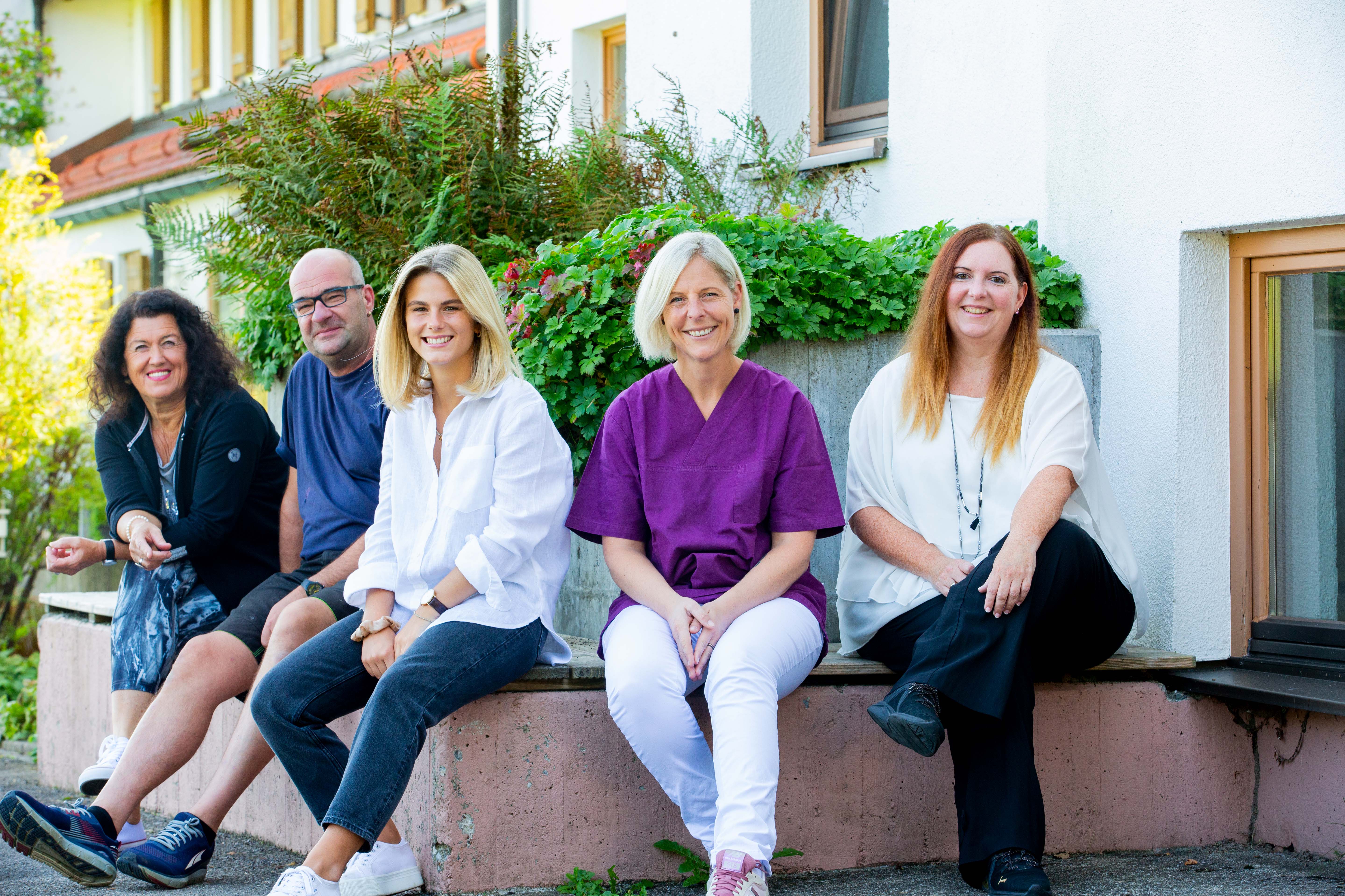 AWO Team mit vielfältigen Berufsgruppen