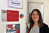 Psychologin Dr. Stephanie Linder auf dem Balkon der Beratungsstelle in Augsburg.